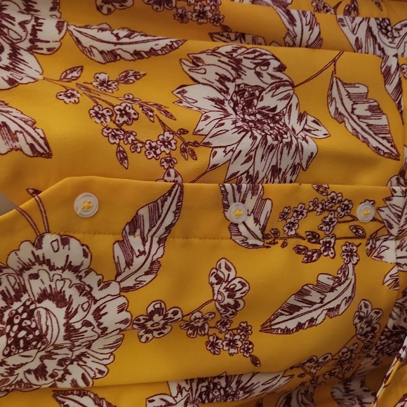 Alex Marie Yellow Dress - Picture 3 of 3